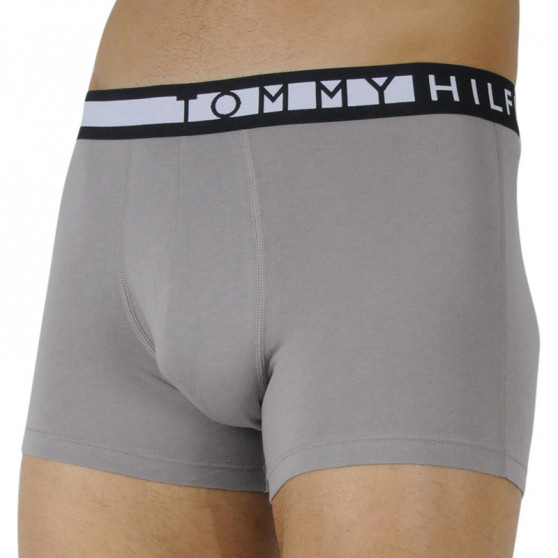 3PACK Boxers para homem Tommy Hilfiger multicolorido (UM0UM02202 0RU)