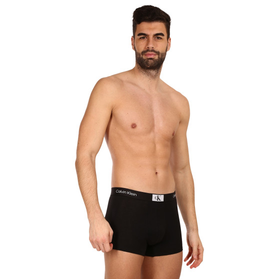 3PACK Boxers para homem Calvin Klein preto (NB3528A-UB1)