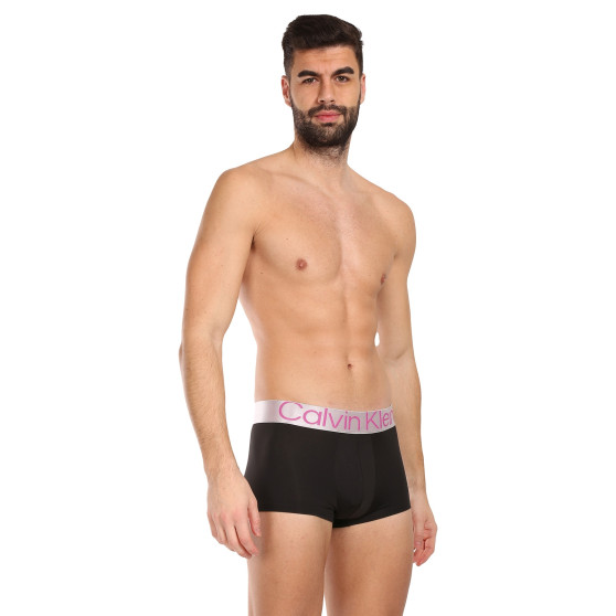 3PACK Boxers para homem Calvin Klein preto (NB3074A-MHQ)