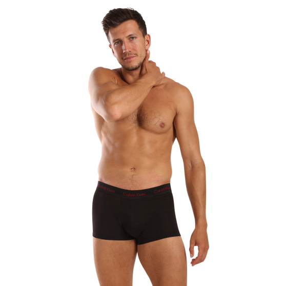 3PACK Boxers para homem Calvin Klein preto (U2664G-NOU)