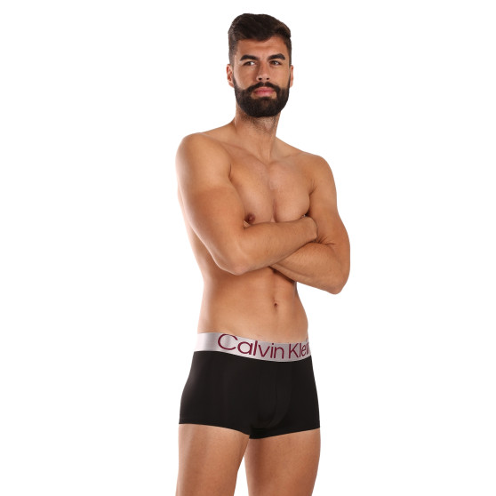 3PACK Boxers para homem Calvin Klein preto (NB3074A-MJ3)